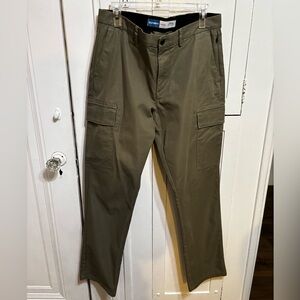 Old Navy Men’s Ultimate Tech Cargo Pants - 34x34